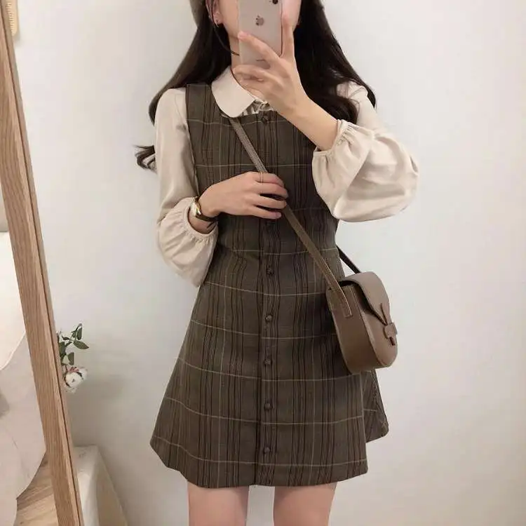 Conjunto de Moda Primavera Feminino: Vestido Decotado e Camisa Estilo Ocidental para Mulheres Altas e Elegantes