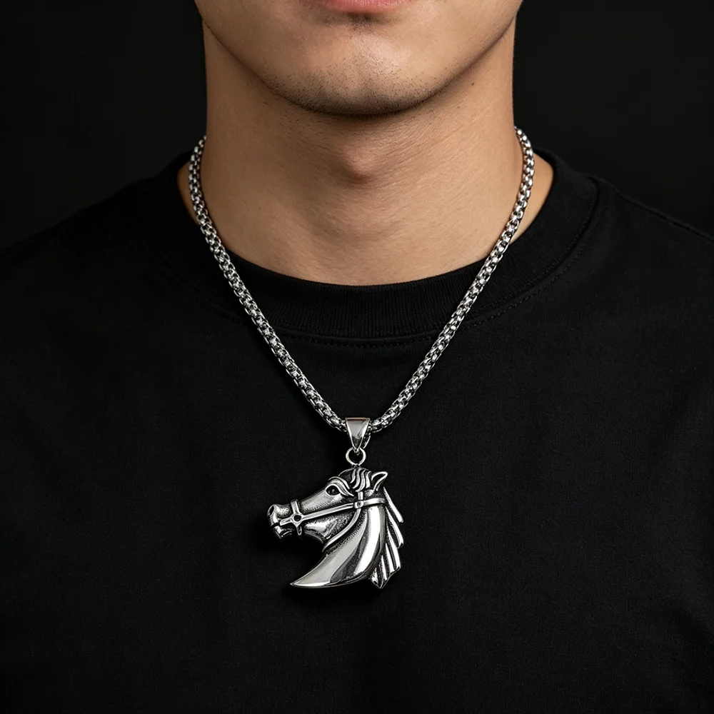 Retro cast horse head stainless steel necklace, waterproof and non-fading blackening process, bulk sales pendant