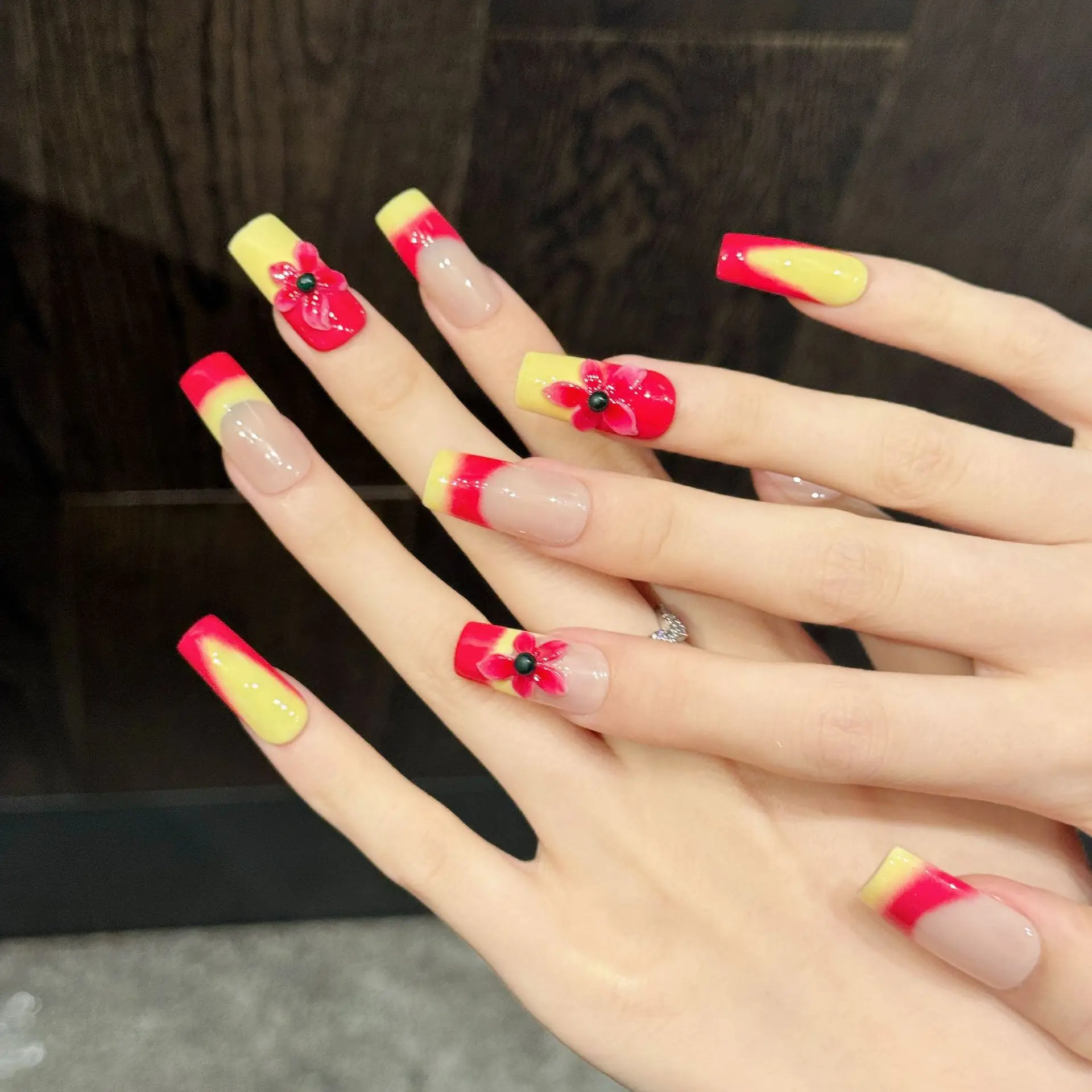 10pcs Handmade Long Stiletto Press On Nails Red Yellow 3D Carving Flower Design Summer Fake Nails Wearable Nails Art Spice Girls