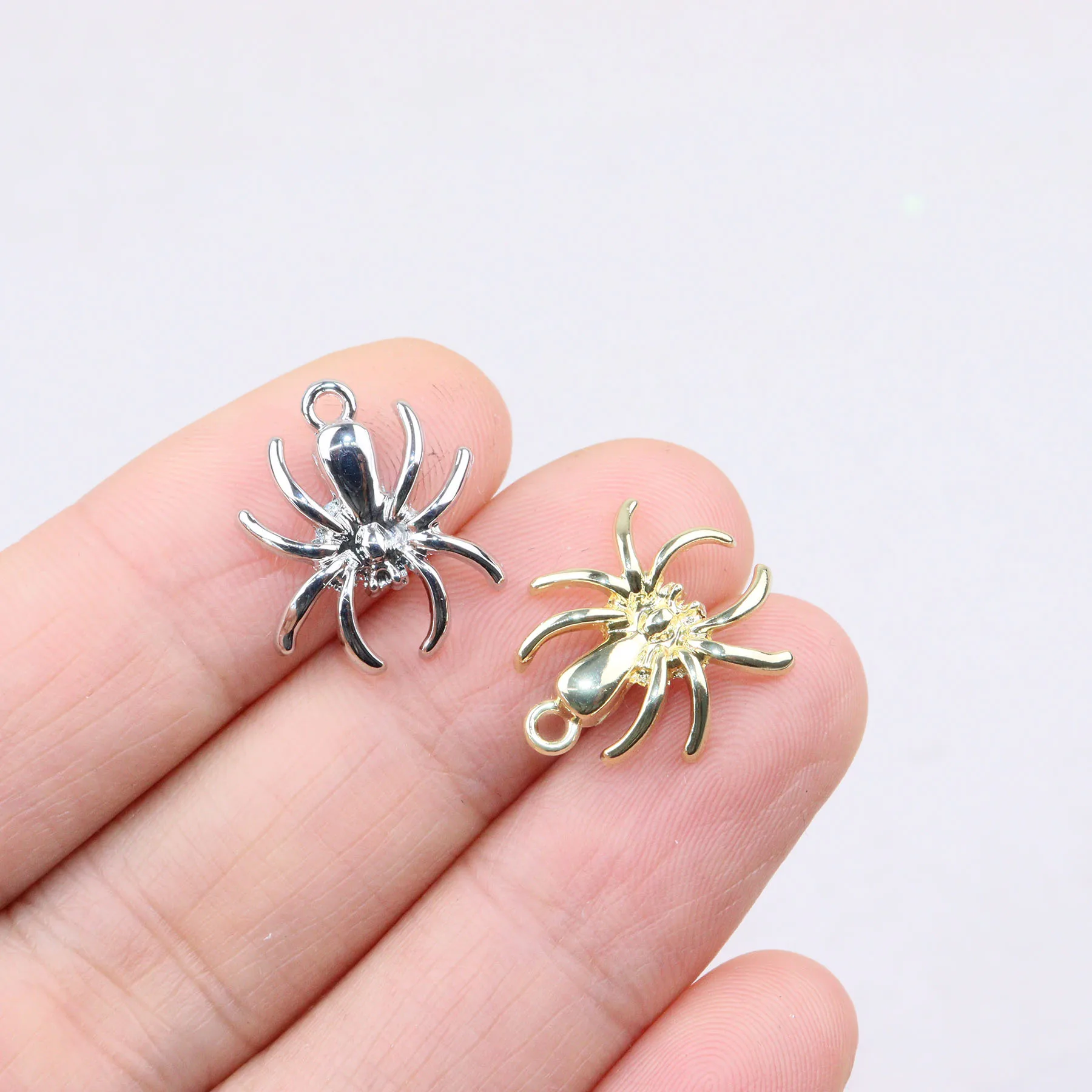 Eruifa 20pcs 14mm Lovely Spider Girl\'s Coin Zinc Alloy DIY Fashipn Jewelry Necklace Earrings Bracelets Charms Pendant 2 Colors