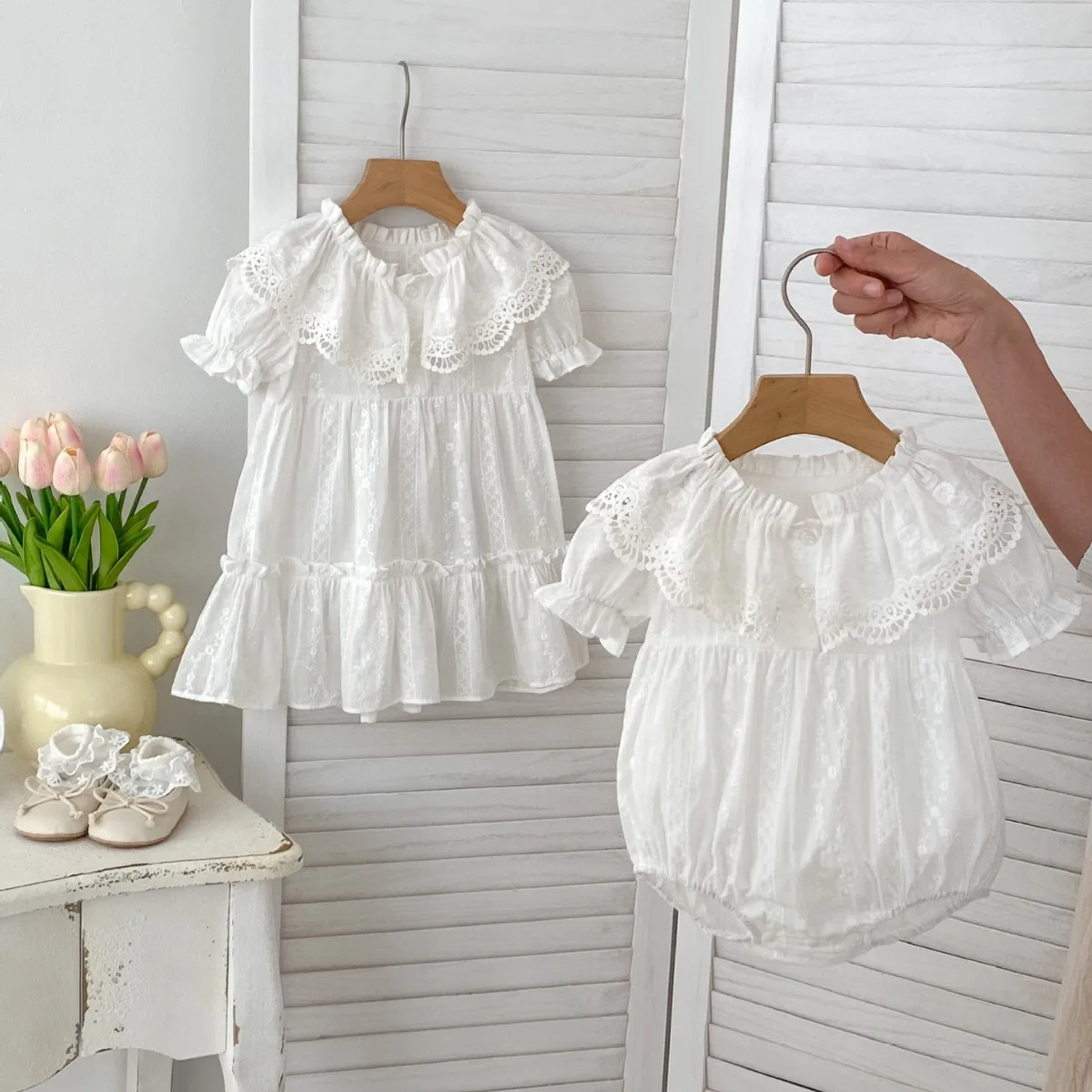 2024 Summer Baby Girls Sister Look Muslin Short Sleeve Solid Loose Infant Girls Rompers Lace Collar Toddler Girls Dress