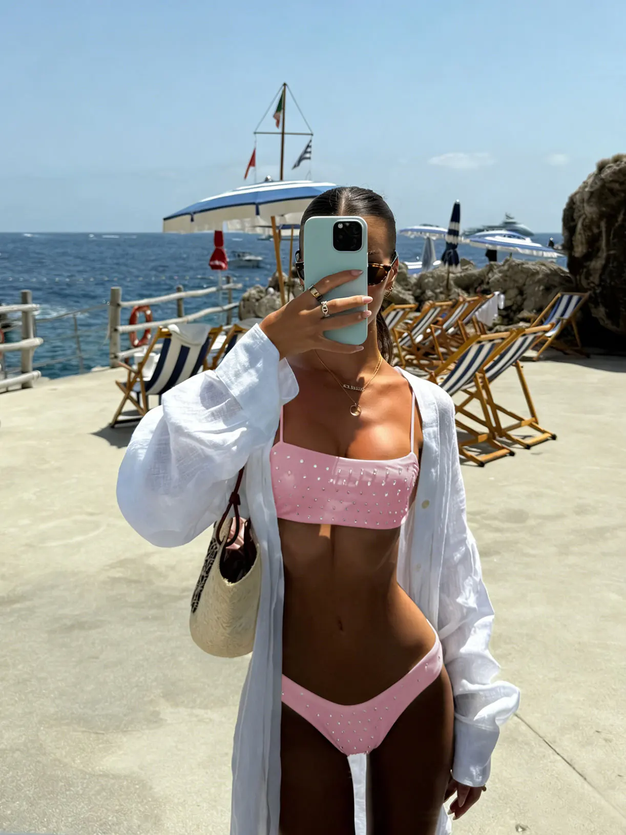 

2026 Fashion Bandeau Women's Two-Piece Swimsuit - Trendy Beige Design Perfect for Beach Wear and Pool Parties Summer Getaways