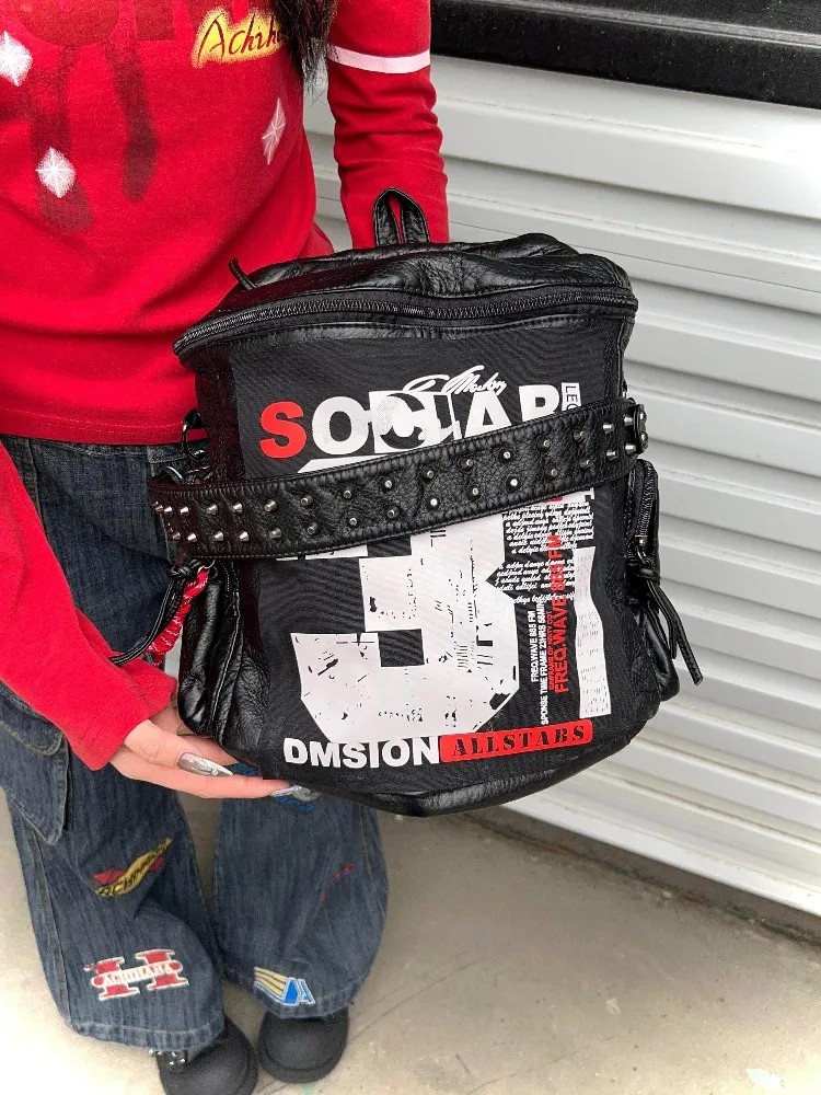 sac-a-dos-grande-capacite-style-britannique-design-original-retro-americain-punk-sombre-avec-rivets