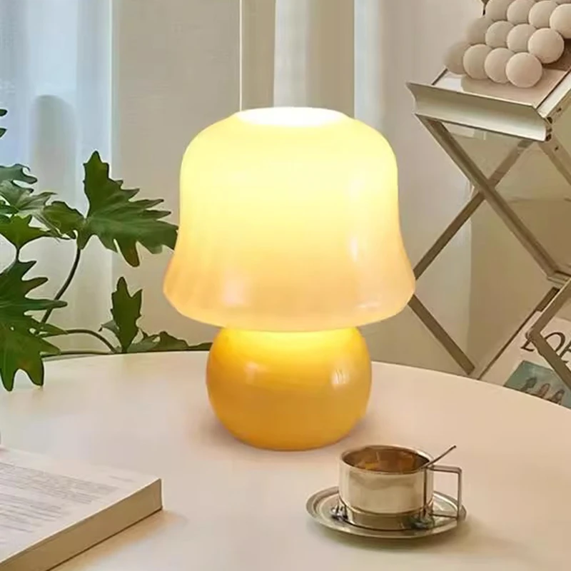 Decorazione articoli per la casa camera da letto Deco lampada da scrivania luci a Led per la stanza luce notturna regali lampade da tavolo luce notturna illuminazione regalo