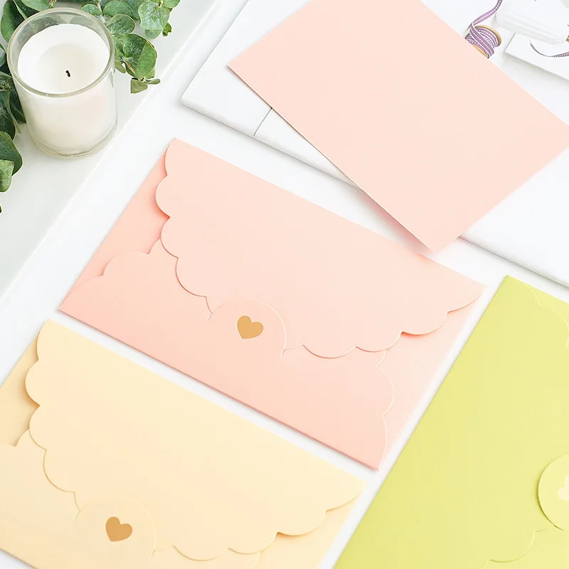 20pcs/50pcs lot Cute Envelopes Set Small Pearl Mini Heart Letter Vintage Paper Envelope for Wedding Invitations Card Stationary