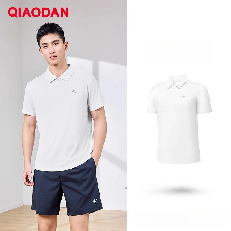 QIAODAN T-shirt POLO da uomo d'affari 2025 Traspirante Asciugatura rapida Leggero Solido Pullover da allenamento per esterni XTS23241360