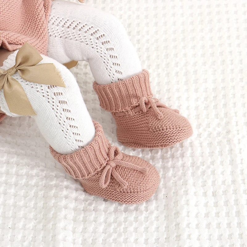 Chaussures de premiers marcheurs pour bébés filles et garçons de 0 à 18 mois, chaussons astronomiques doux, chaussettes de sol bettalk L CPull, tricotées à la main, document pur, mode nouveau-né