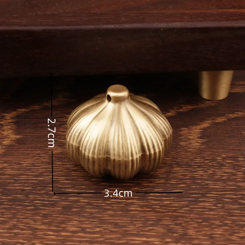 Brass Winning Point Is Holding Hand Pieces Rotatable Pure Metal Crafts Garlic Furnishings Small Copper Ware