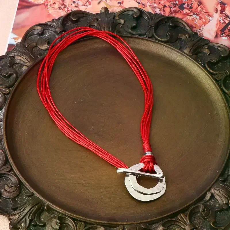 الرجعية البوهيمي العرقية نمط غير النظامية دائرة OT مشبك شكل قلادة قلادة حبل من الجلد الأحمر لافتة للنظر مجوهرات الحفلات هدية