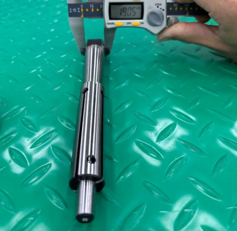 1PC Industrial Use Machine Tool Accessories Inner Hole Expansion Mandrel Expansion Sleeve J111-J118