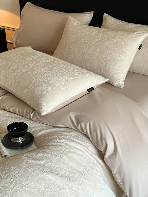 

100-Thread Count Long-Staple Cotton Thick-Woven Embroidered Satin Bedding Set Four-Piece Skin-Softening Smooth Sheets