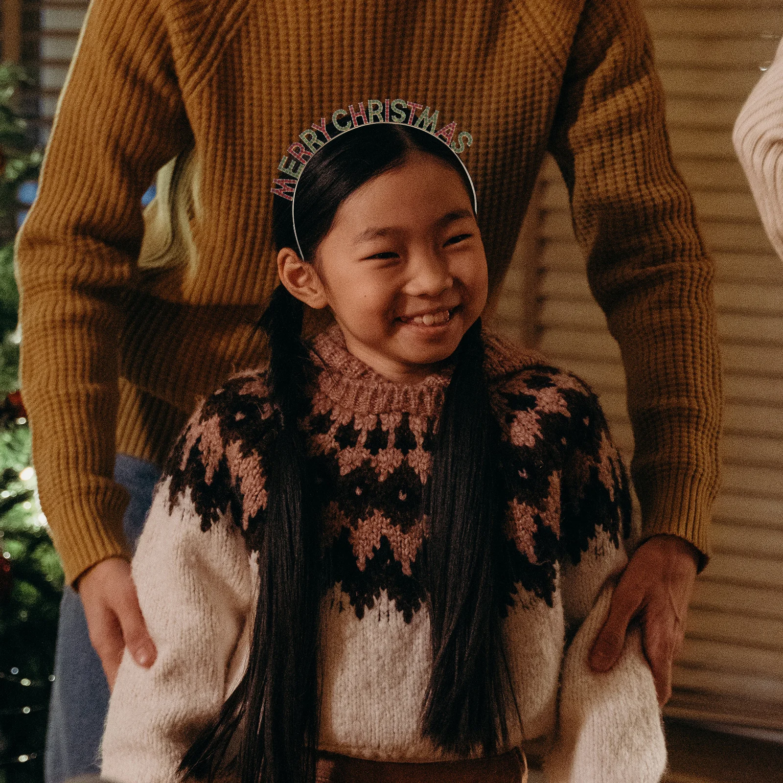 

1Pcs Christmas Hair Hoop Xmas Letter Headband Holiday Party Hair Accessory for Women Girls Kids Family Festive Headwear