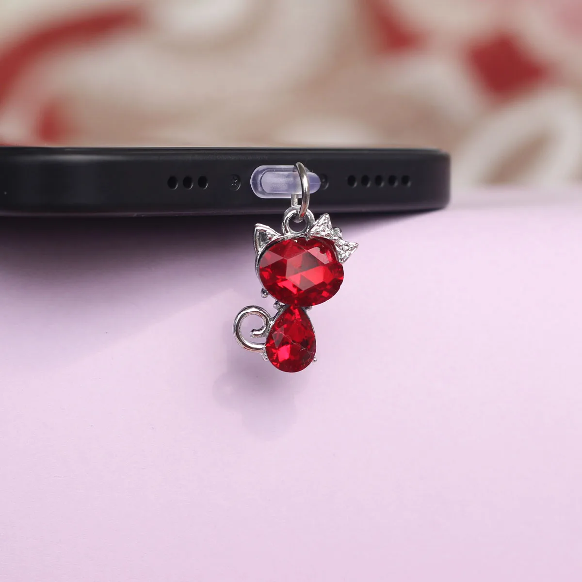 Wtyczka przeciwpyłowa do telefonu komórkowego Sztuczna cyrkonia Szklana kokardka dla uroczego kota Akcesoria do zawieszek Dekoracja dla portu Iphone Type-c