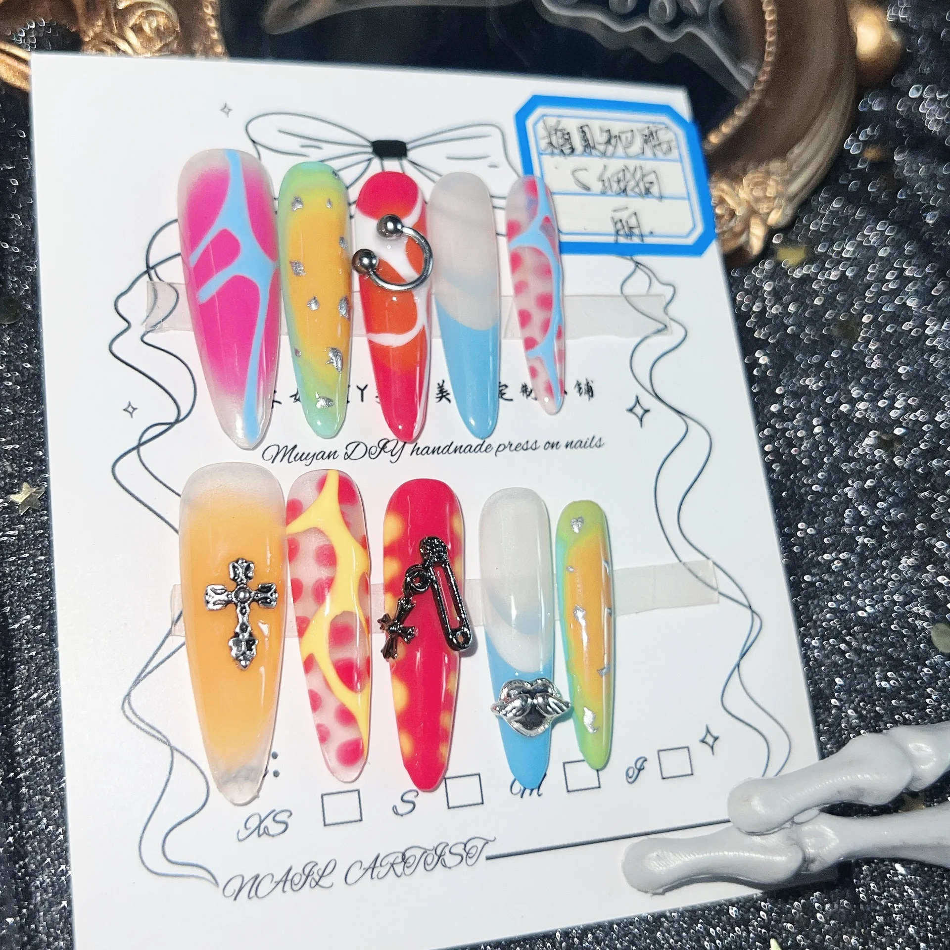 

Ретро футуристический пресс Y2K для ногтей Высокоэффективный яркий цвет с металлическими аксессуарами Легко наносится Долговечный Идеально подходит для остройства