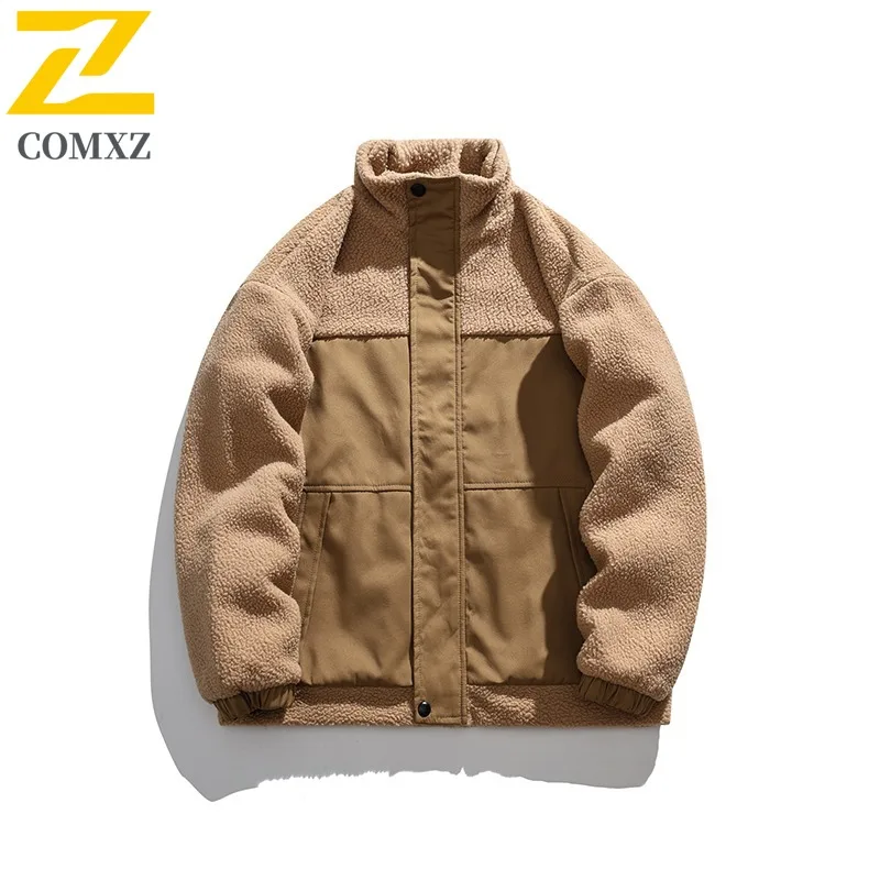 سترة شتوية للرجال من COMXZ للسفر في الشوارع عالية الجودة للسفر والتنزه سترة مبطنة بالقطن للمشي اليومي وياقة فضفاضة من الصوف