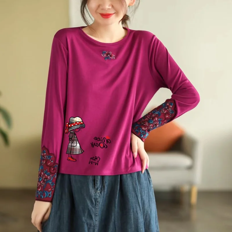 Ethnic Style Embroidered Long-sleeved T-shirt for Women in Autumn New Slimming on the Outside and Round Neck Pullover Bottoming
