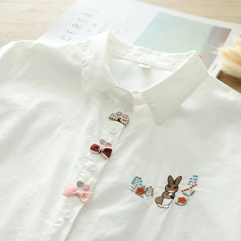 New Spring Autumn Women Bow Embroidered Long-sleeved Shirt White Color Cotton Casual Sweet Female Slimming Blouse Tops U040