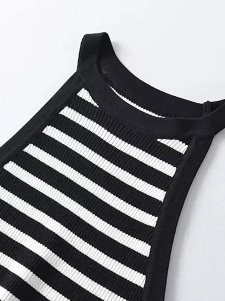 Women Summer New Chic Stripe Sleeveless T Shirts Strap Tops Woman Simple Sexy Sports Vest Female Y2k Tank Bottom Shirt Mujer