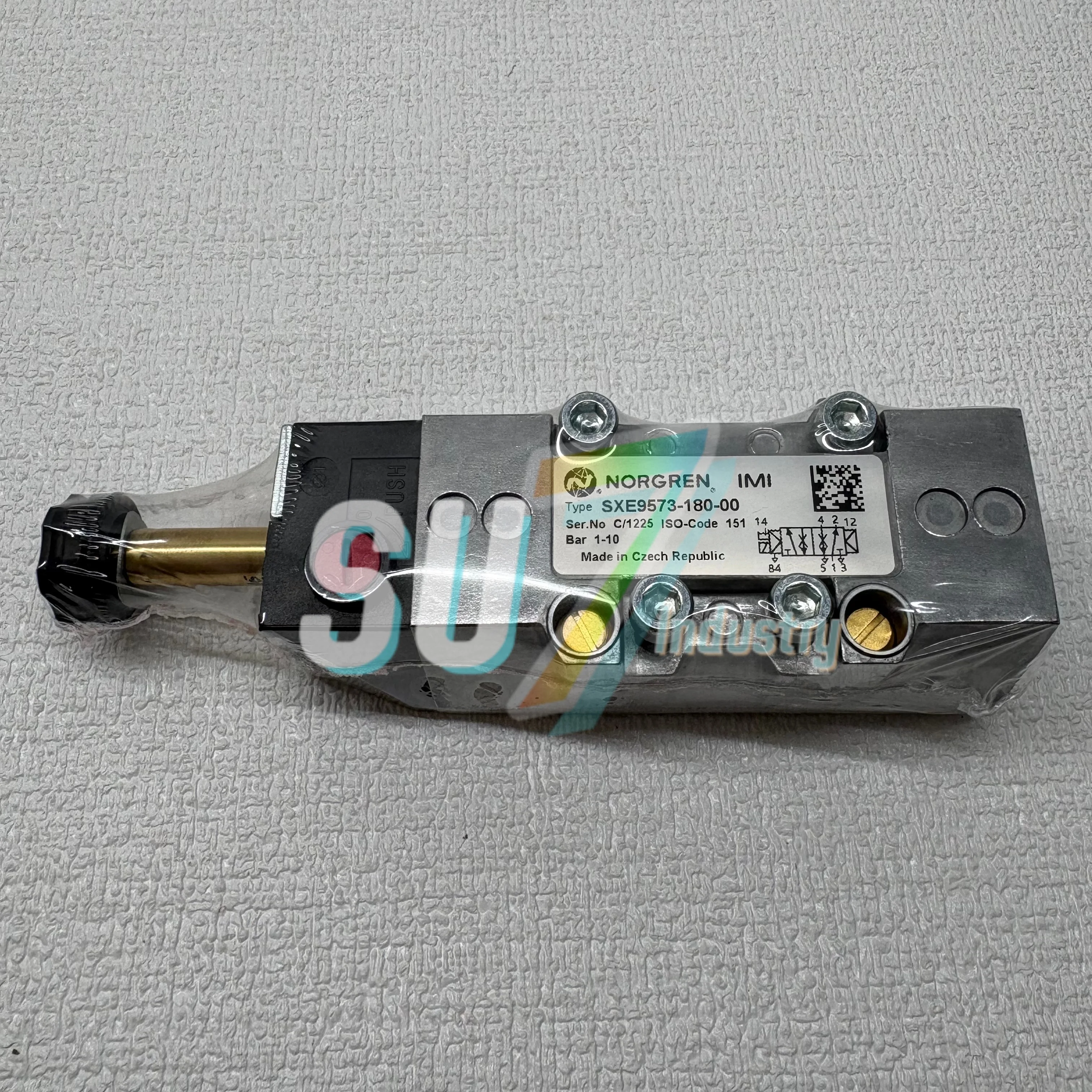 

Новый оригинальный электромагнитный клапан SXE9573-180-00