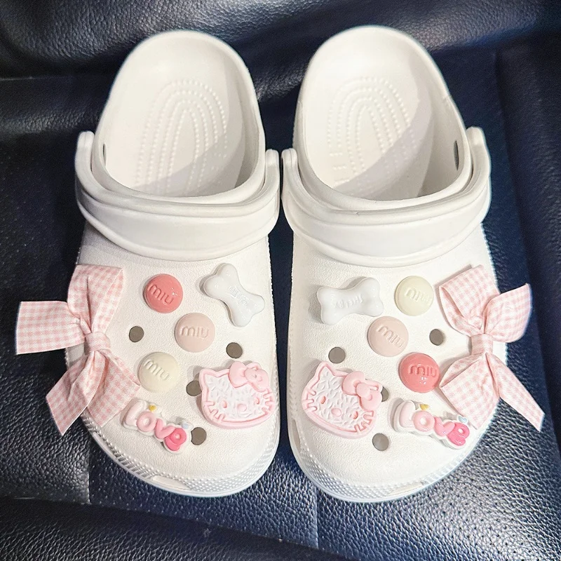 Mesuca Pink Series Hello Kitty Shoe Charms Set Kawaii Resin Decoration Accessories Removable Shoes Accessories Xmas Party Gifts image 6