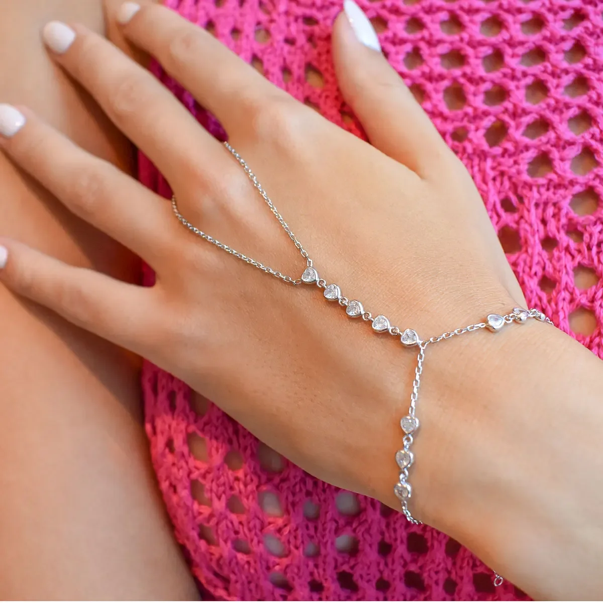 Bezel Heart Shaped Cubic Zirconia CZ Geometric Station Finger Hand Chain Bracelet For Women