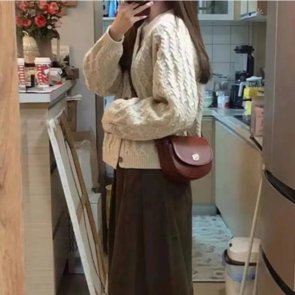 

Женская вязаная куртка ранней осени, свитер в корейском стиле, модные топы для женщин, новинка