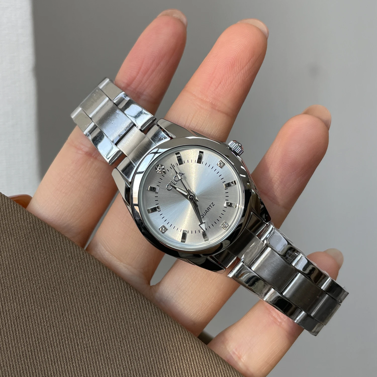 CILOA-Silver Steel Band Women Watch, Diamond Inlay Simple Commute Quartz Wristwa-756tch