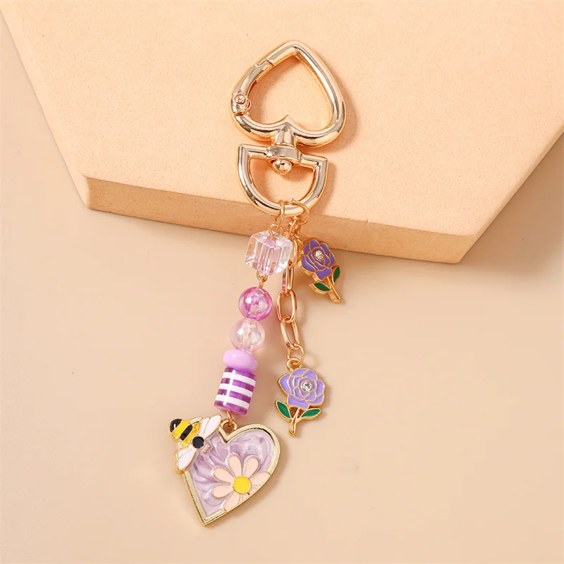 Aihua Niedlicher Hübscher Rosen-Blumen-Herz-Schlüsselanhänger für Frauen Mädchen Blumen-Bienen-Herzen Schlüsselringe Handtaschenanhänger Geburtstag Schmuck Geschenke – Detail 7