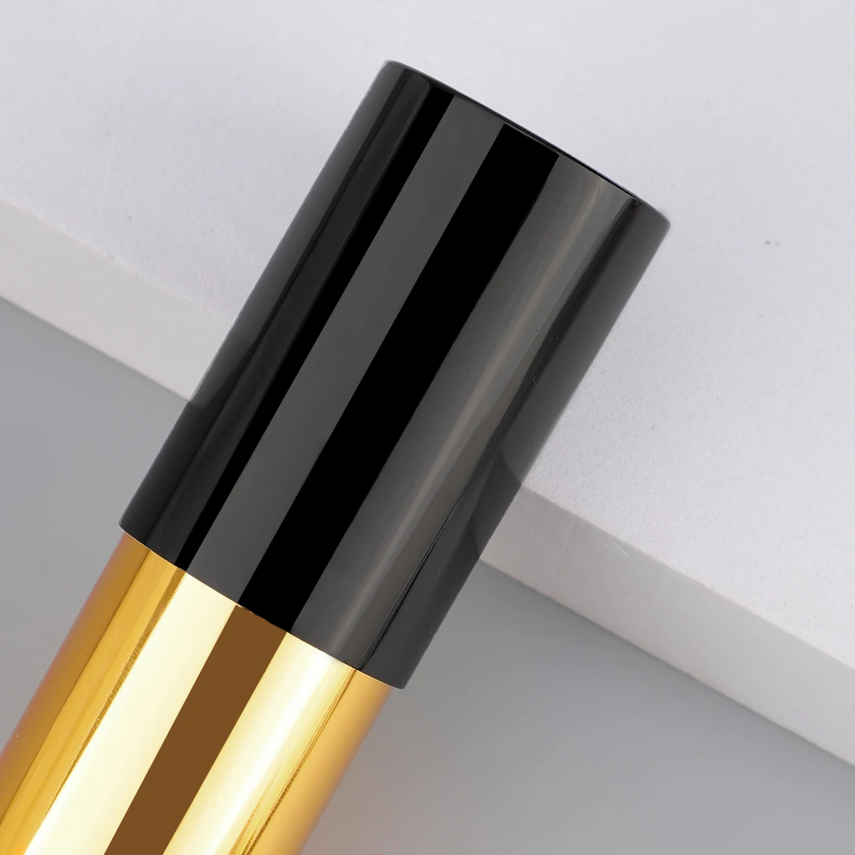 1 Pcs Black Retractable Kabuki Makeup Brush - All-in-One for Liquid Cream Powder with Aluminum Handle Face Brush view 6