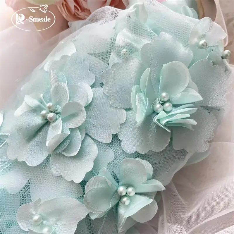 Hellgrüne Perlen 3D-Blumen-Spitzenstoff. Hochzeitskleid DIY Kinderkleidung Nähen Stoff. Hochzeitskleider, Spitzenstoff 5 Yards – Detail 6
