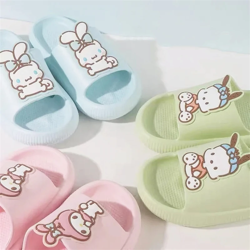 Kawaii Sanrio moja melodia kapcie Cinnamorroll Pochacco Cute Cartoon klapki łazienkowe gruba podeszwa wysokie antypoślizgowe sandały ogrodowe