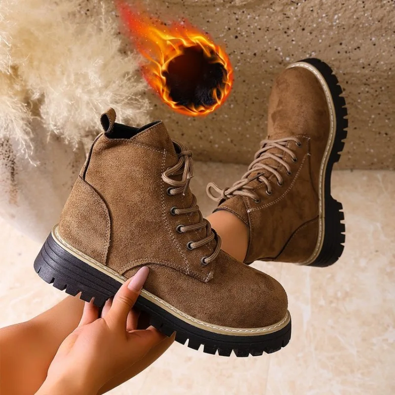 الخريف والشتاء سميكة القاع أحذية ركوب الخيل منصة مقاومة للماء جلد أحذية نسائية الموضة أخضر أسود حجم كبير 42 43