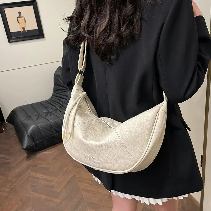 

Solid Color Hobos Bag For Women Large Capacity Travel Crossbody Bag Female Half Moon Shoulder Bag Ladies Daily Fanny Packs