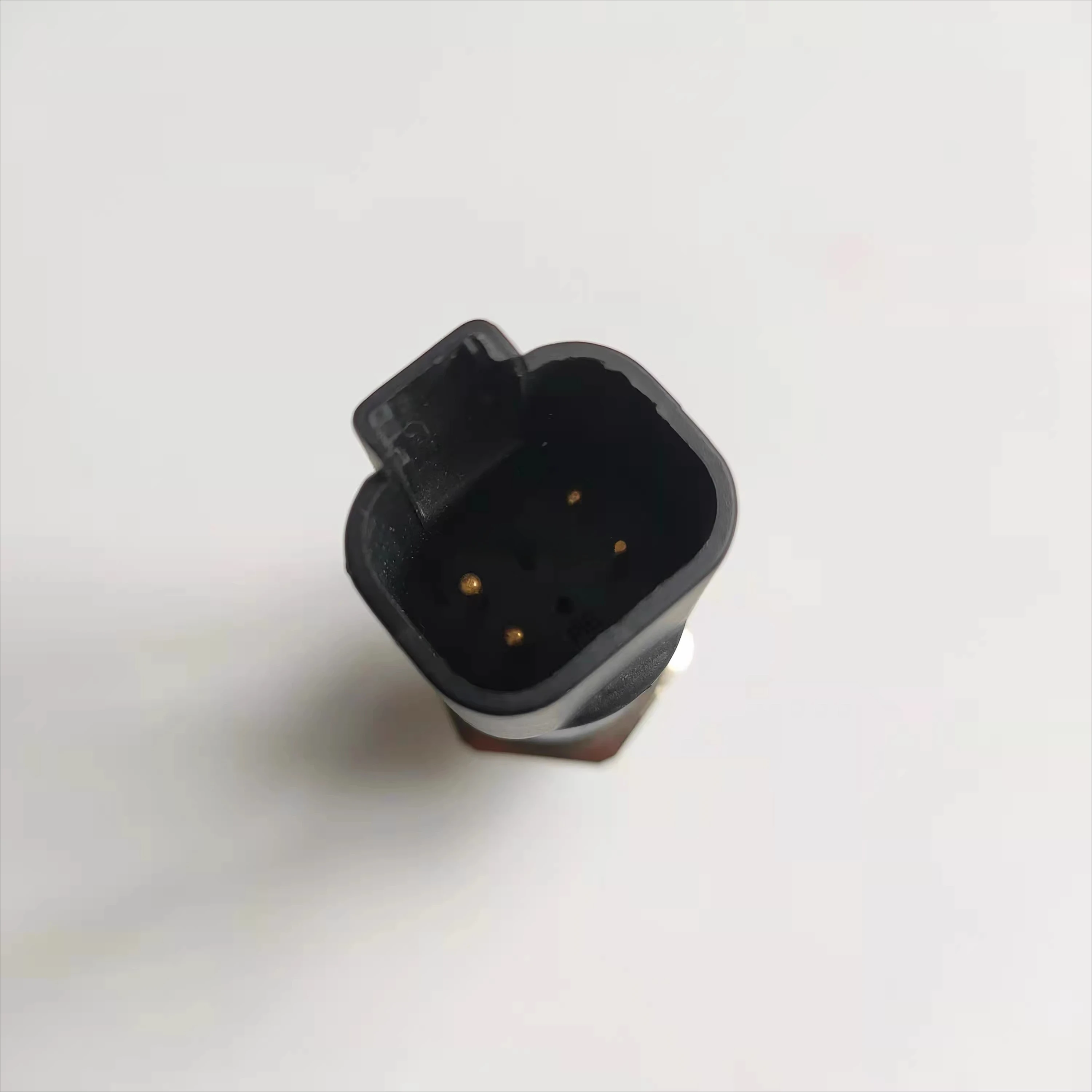 

Suitable for Construction Vehicles, Pressure Transmitter MBS1250-063G1801 Low Pressure Sensor 60Bar