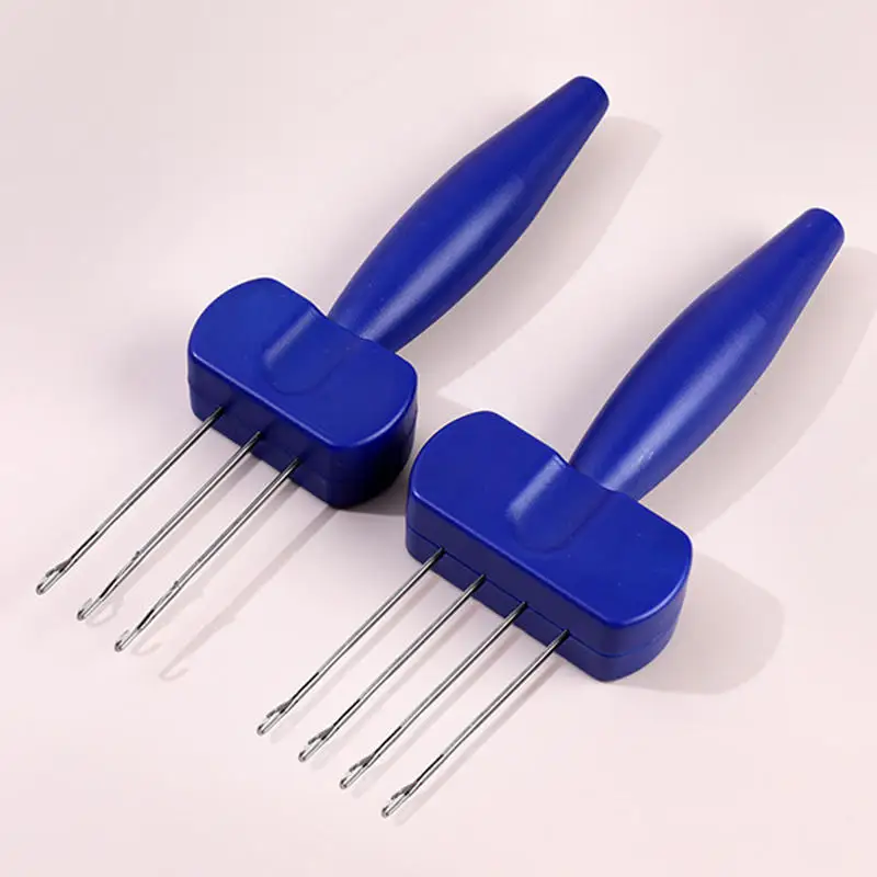 

Latch Hook Tool Portable Cord Knitting Hook 3,4 Latch Needle Crocheting Tool for Binding-Off or Edging Knitting Project Supplies