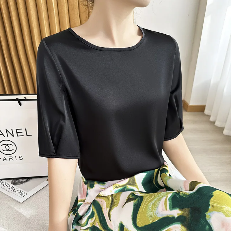 2026 Summer New Fashion Simulation Silk Short-sleeved Satin T-Shirt with Crew Neck T-shirt Women's Half Sleeve Bottoming Top