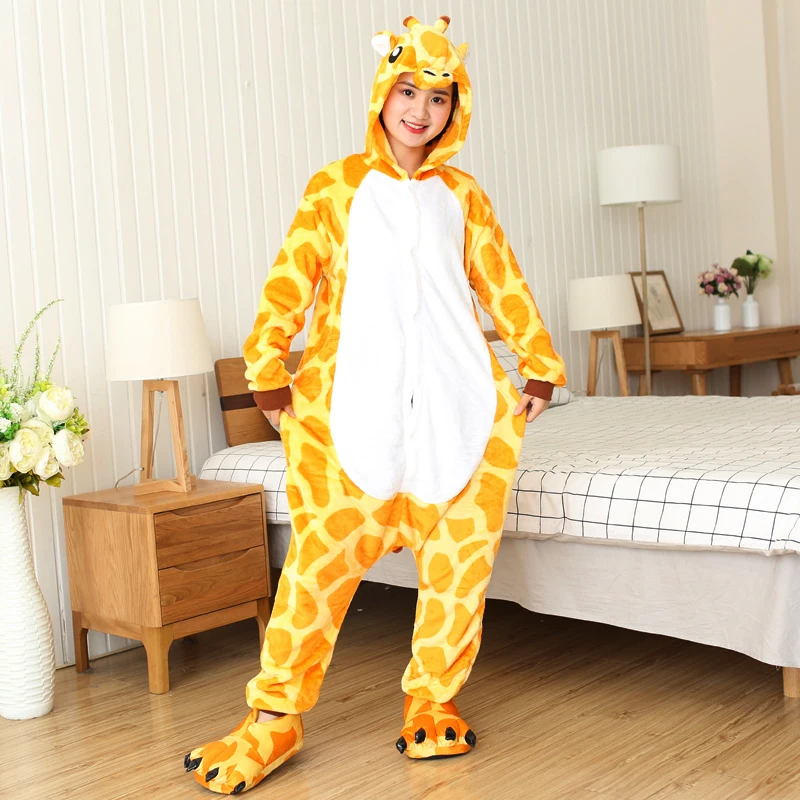 Adult Animal Cartoon Pajamas Women Sleepwear Unisex All in One Pyjamas Animal Suits Cosplay Giraffe Garment Pijama Winter Onesie