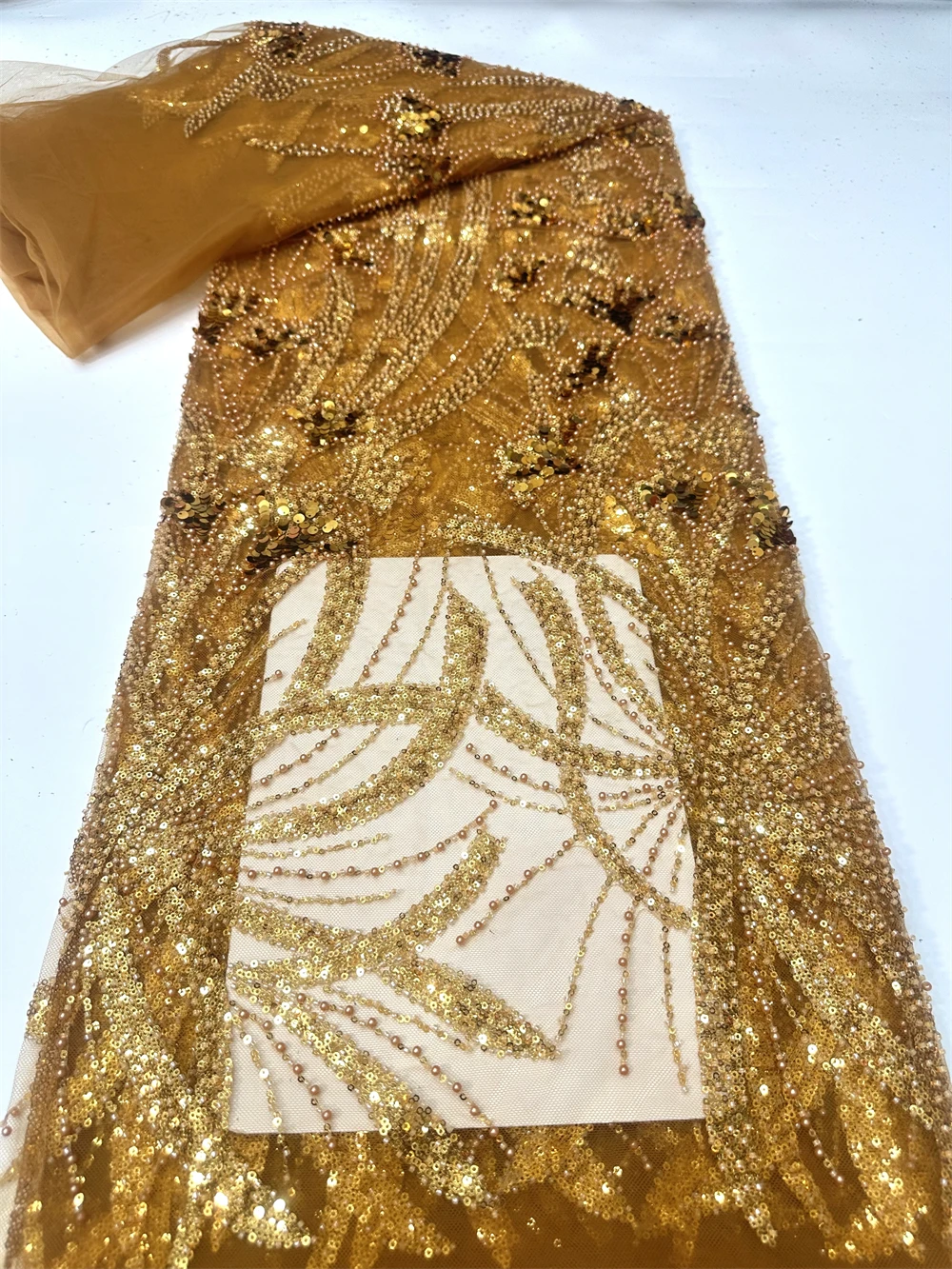 tela-de-encaje-africana-con-cuentas-pesadas-lentejuelas-bordadas-nigerianas-para-vestido-de-novio-fiesta-de-boda-costura-alta-calidad-5-yardas