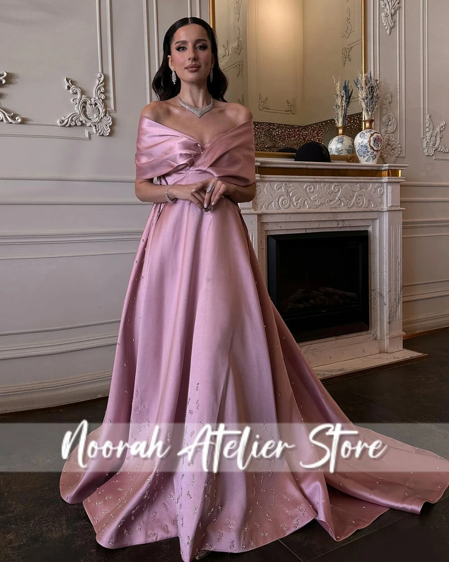 

Pink Stain Off Shoulder Luxury High Quality Women Evening Dresses 2025 Pearls Train Aline wedding Long Party Gown Customized