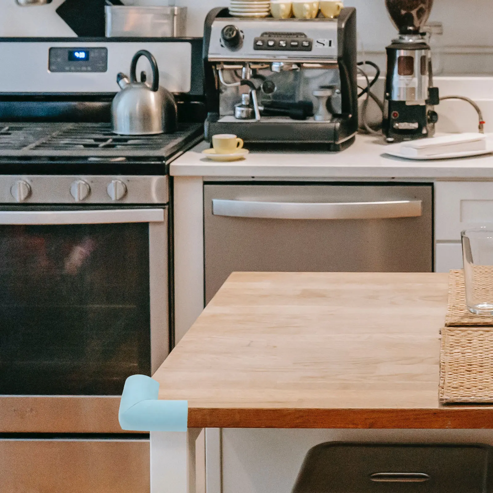 12Pcs Corner Protector Foam Soft U-Shaped Furniture Bumper Table Bed Frame Corner Guards for Moving Transport Protection