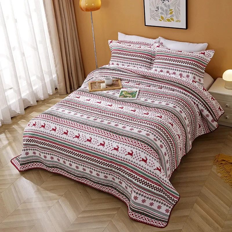 Christmas Decoration Cotton Quilt Set 3pcs Bedspread on the Bed Linen Quilted Blanket Plaid Coverlet Padded Bed Cover Xmas Decor