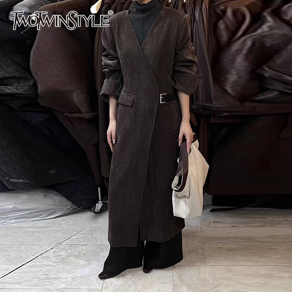 

TWOTWINSTYLE однотонная куртка с поясом, женская свободная куртка с v-образным вырезом и длинными рукавами, французские темпераментные женские куртки, осенняя мода, новинка