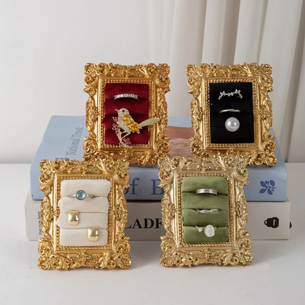 Vintage Photo Frame Earring Holder Resin Frame Baroque Design Jewelry Display Stand Chic Velvet Ring Display Stand