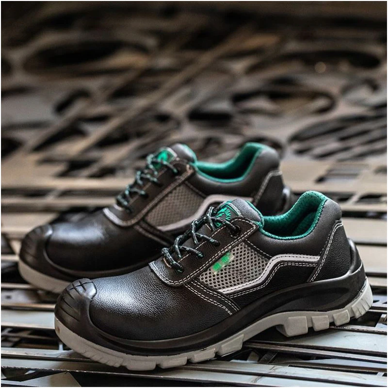 big size men fashion steel toe caps work safety shoes soft leather 15 KV insulated shoe worker security boots protect footwear