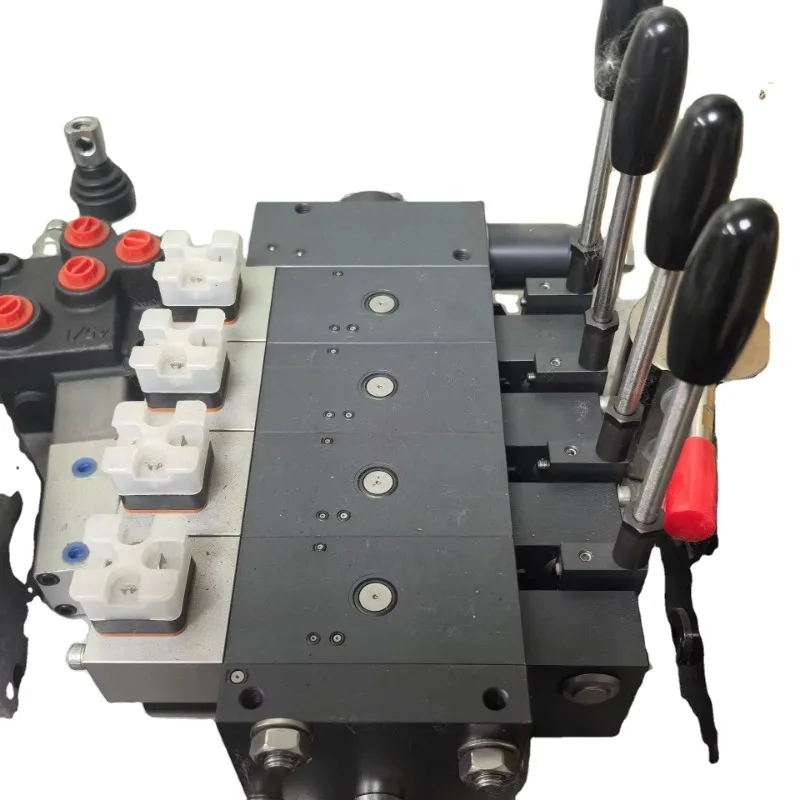 OEM ODM DESIGN Hydraulic Valve Multitandem Valve for SEM655D Wheel Loader Spare Parts 5338005