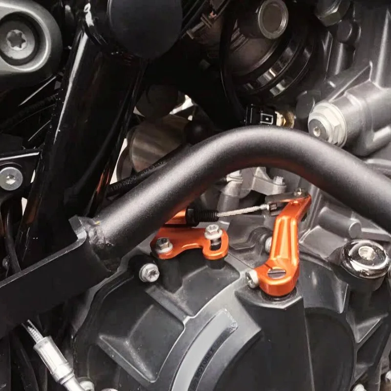 CNC Aluminum Motorcycle One Finger Clutch Lever Clutch Arm for KTM DUKE790 ADV Spring Breeze 800MT Motorcycle Accessories