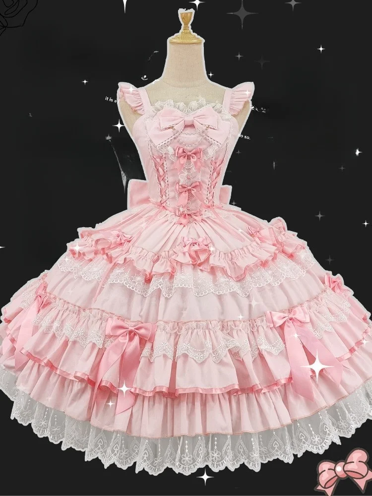 

The old-fashioned dress is now a fashionable and elegant halter