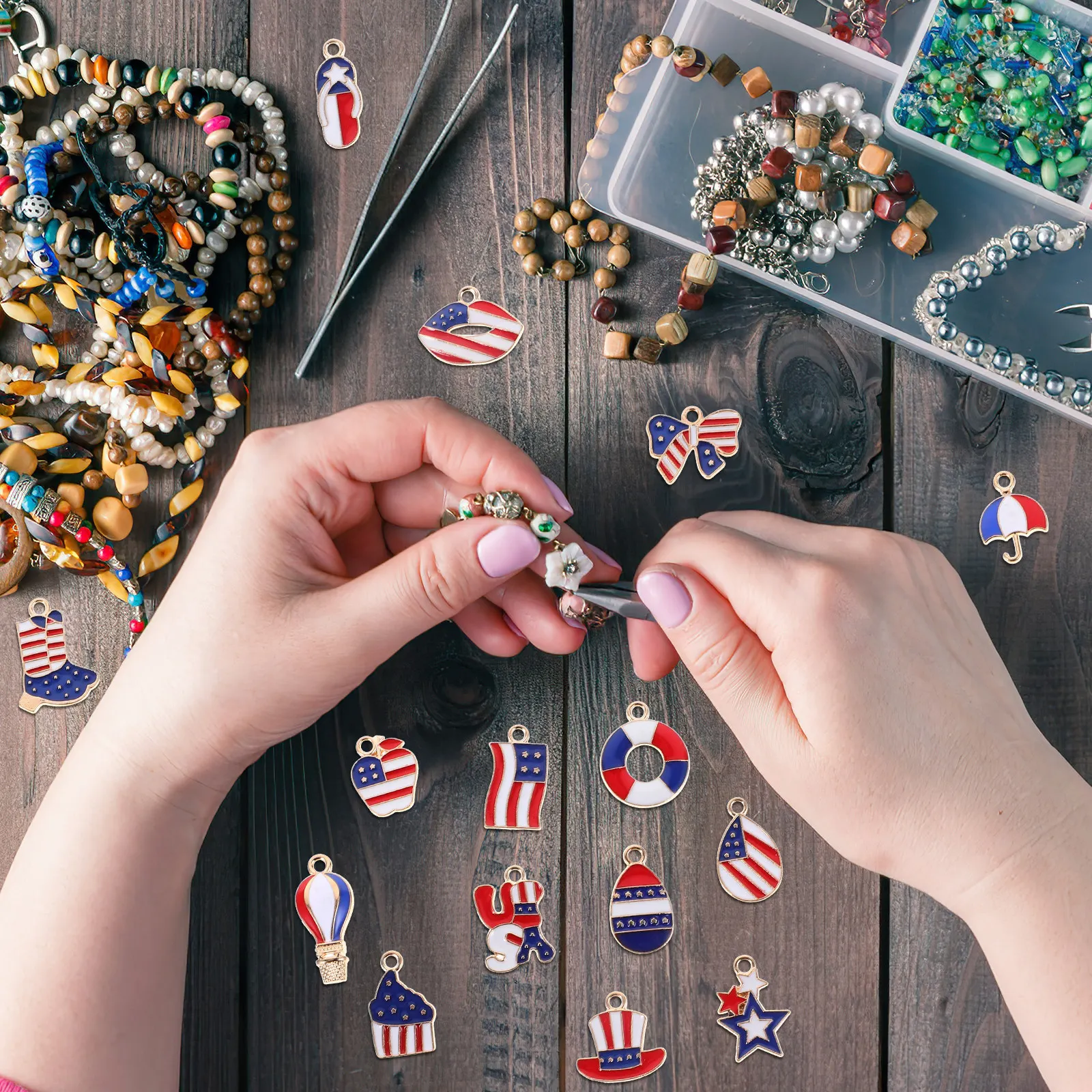 

30Pcs Usa Flag Theme Pendant Charms Alloy Bulk Charms for Jewelry Making Supplies DIY Necklace Bracelet Crafting Trinkets Set