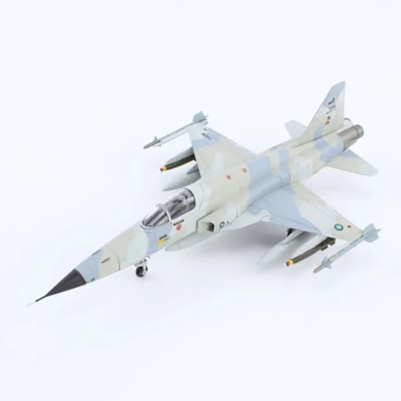 Diecast 1:72 Scale F-5E Tiger II fighter Malaysian Air Force Alloy Finished Simulation Model Souvenir Gifts For Adult