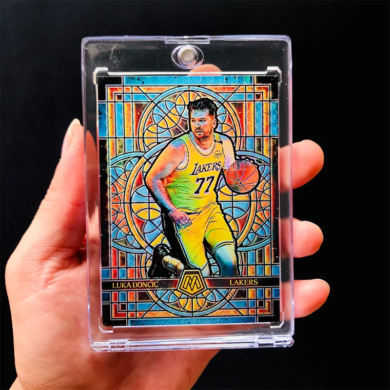 การ์ดโมเสกทำเองแบบ DIY ปี 2025 ของ Panini รุ่น Church Teka James Curry Doncic Wenban ของสะสมการ์ดแลกเปลี่ยนสำหรับเป็นของขวัญ